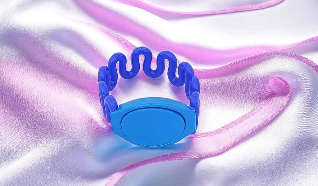 دستبند و قفل باشگاهی استخری